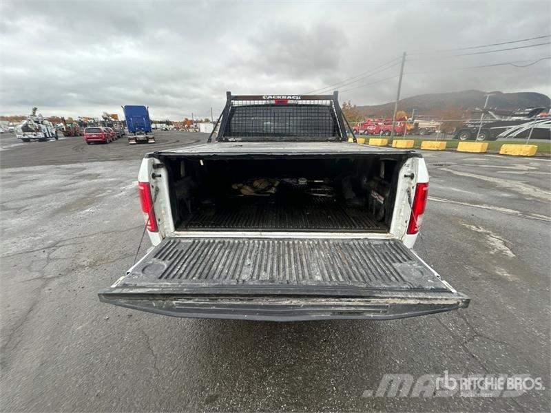 Ford F-150 XLT 4x4 Crew Cab Pickup Drugi