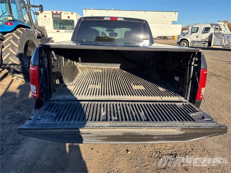 Ford F-150 XLT 4x4 Crew Cab Pickup Ostalo