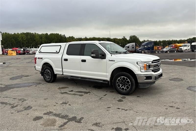 Ford F-150 XLT 4x4 Crew Cab Pickup Ostalo
