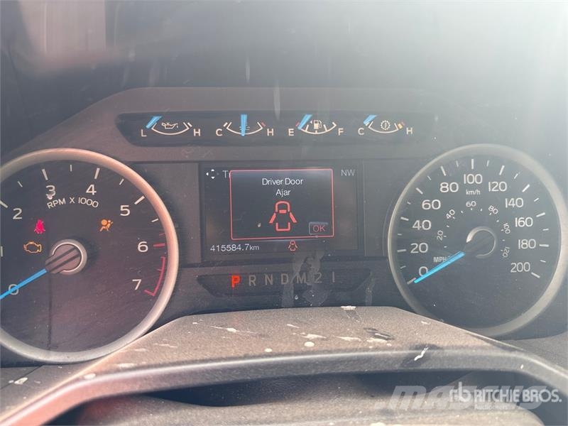 Ford F-150 XLT 4x4 Crew Cab Pickup Drugi