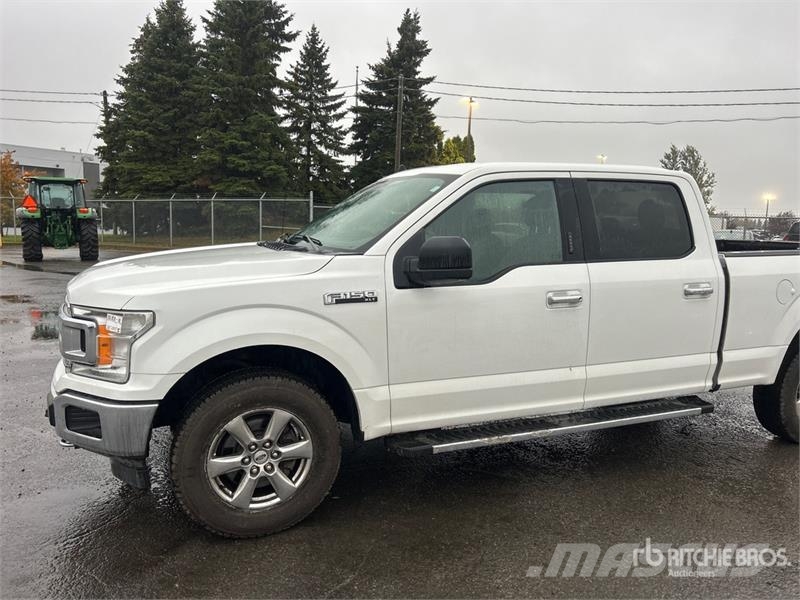 Ford F-150 XLT 4x4 Crew Cab Pickup 其他