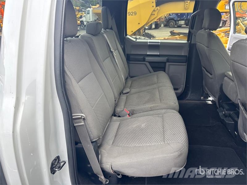 Ford F-150 XLT 4x4 Crew Cab Pickup Other
