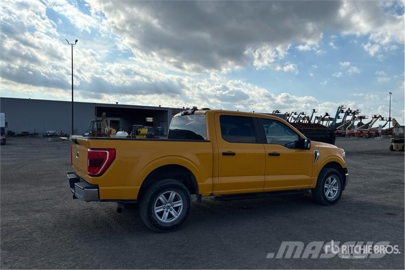 Ford F-150 XLT 4x4 Crew Cab Pickup Прочие фургоны