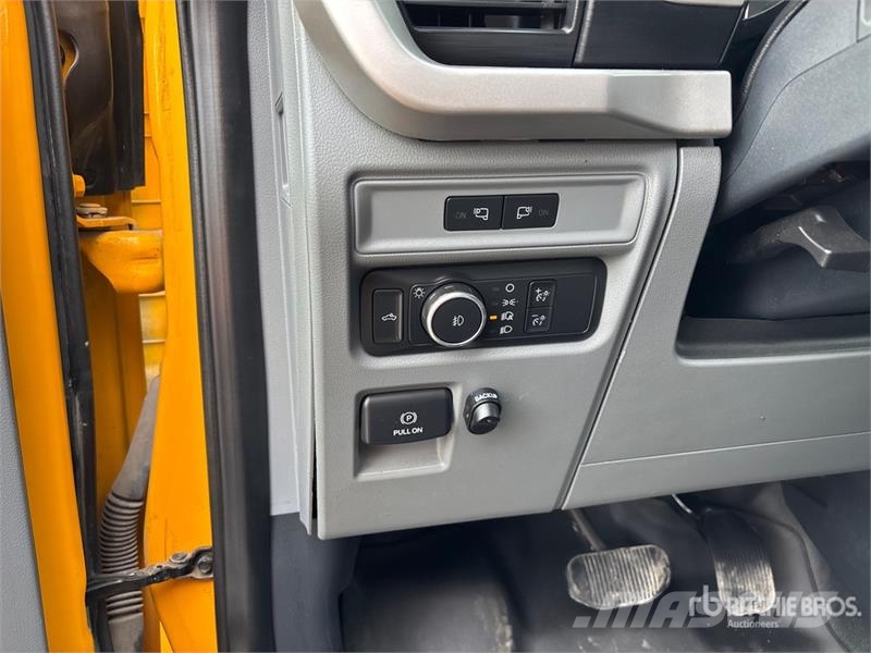 Ford F-150 XLT 4x4 Crew Cab Pickup Autre fourgon / utilitaire