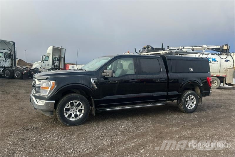 Ford F-150 XLT 4x4 Crew Cab Pickup Other