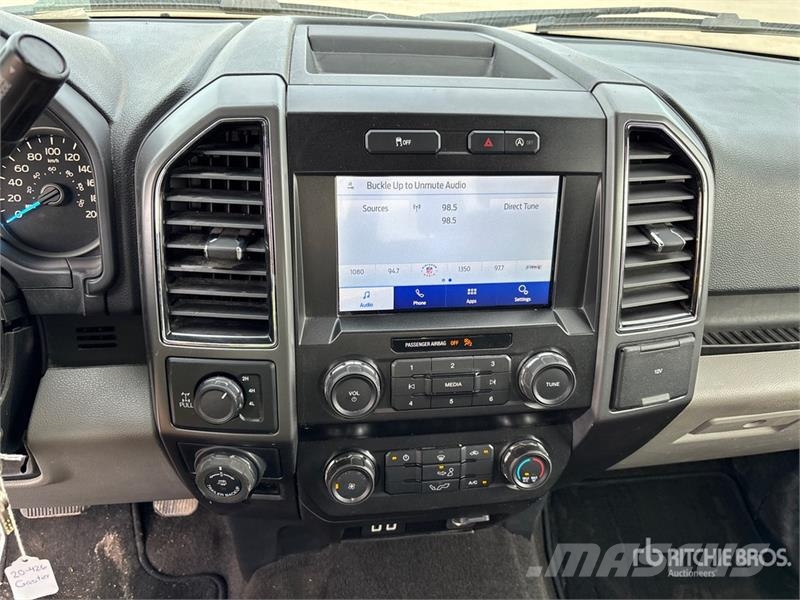 Ford F-150 XLT 4x4 Crew Cab Pickup 其他