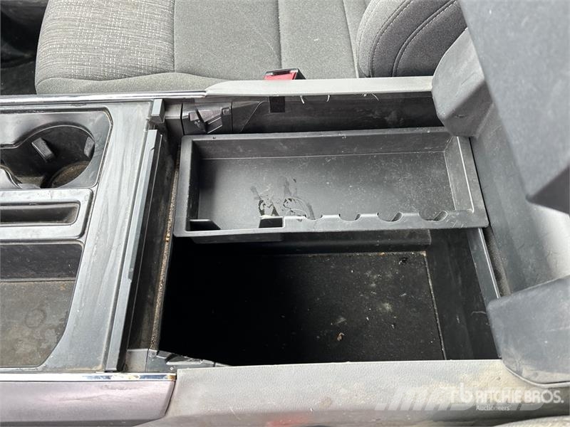 Ford F-150 XLT 4x4 Crew Cab Pickup Other