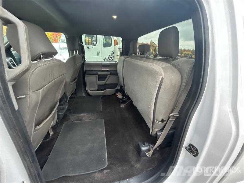 Ford F-150 XLT 4x4 Crew Cab Pickup Ostalo