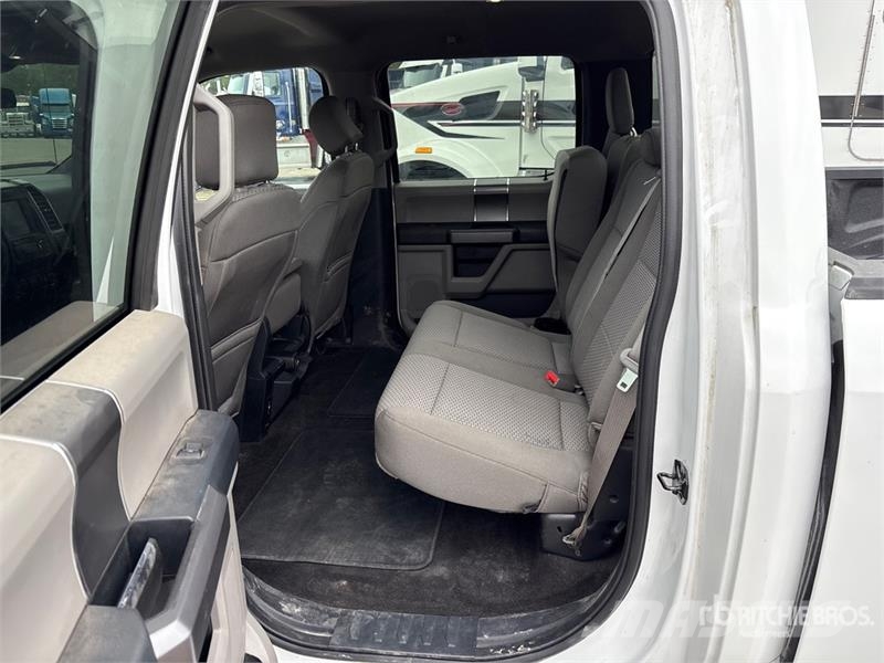Ford F-150 XLT 4x4 Crew Cab Pickup Drugi
