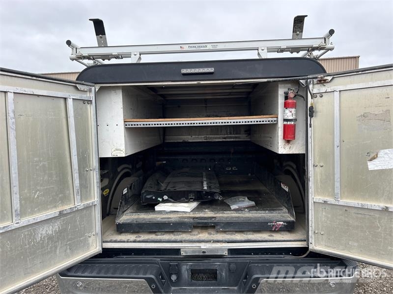 Ford F-150 XLT 4x4 Crew Cab Pickup Other