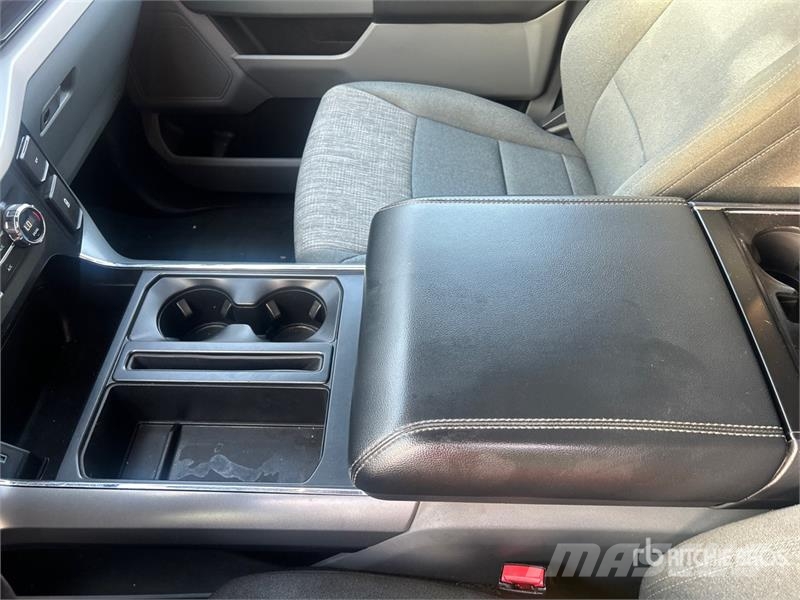 Ford F-150 XLT 4x4 Crew Cab Pickup Other