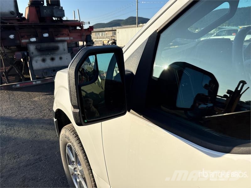 Ford F-150 XLT 4x4 Crew Cab Pickup Прочие фургоны