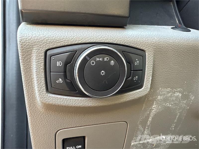 Ford F-150 XLT 4x4 Crew Cab Pickup Прочие фургоны