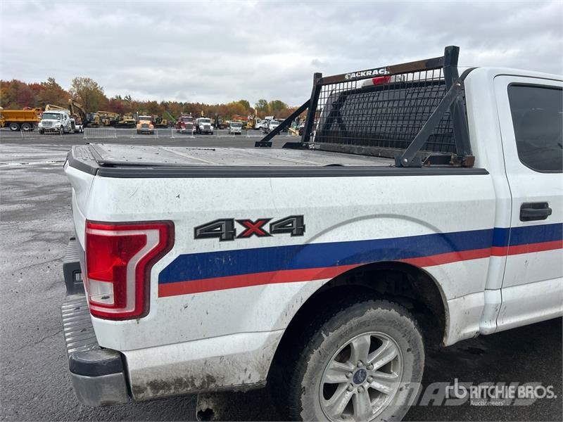 Ford F-150 XLT 4x4 Crew Cab Pickup Drugi