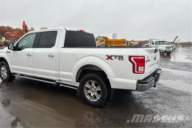 Ford F-150 XLT 4x4 Crew Cab Pickup 其他