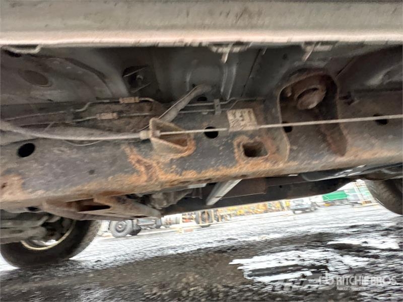 Ford F-150 XLT 4x4 Crew Cab Pickup 其他