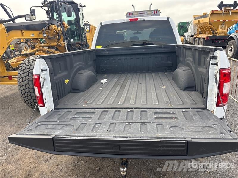 Ford F-150 XLT 4x4 Crew Cab Pickup Other