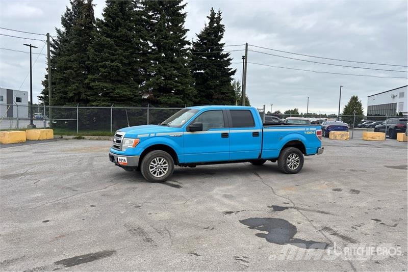 Ford F-150 XLT 4x4 Crew Cab Pickup Muu