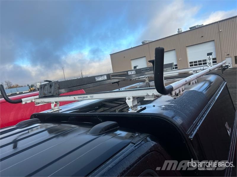 Ford F-150 XLT 4x4 Crew Cab Pickup Other