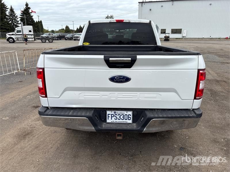 Ford F-150 XLT 4x4 Crew Cab Pickup Drugi