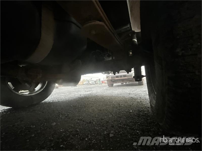 Ford F-150 XLT 4x4 Crew Cab Pickup Andre varebiler