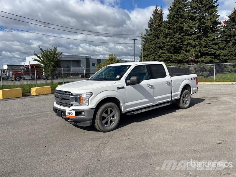 Ford F-150 XLT 4x4 Crew Cab Pickup Muu