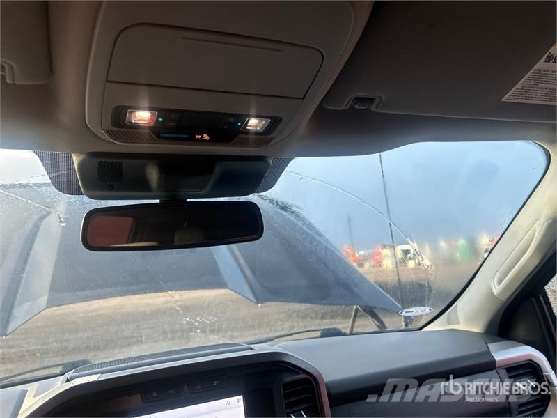 Ford F-150 XLT 4x4 Crew Cab Pickup Other