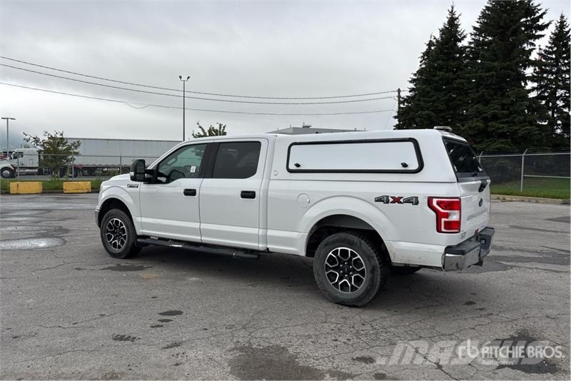 Ford F-150 XLT 4x4 Crew Cab Pickup Ostalo