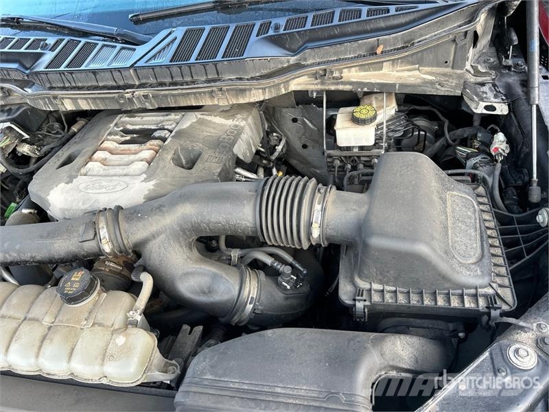 Ford F-150 XLT 4x4 Crew Cab Pickup Other