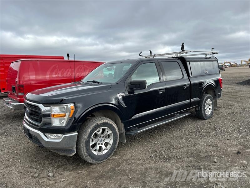 Ford F-150 XLT 4x4 Crew Cab Pickup Other