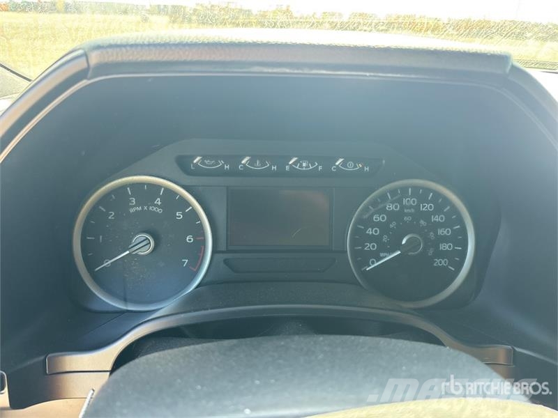 Ford F-150 XLT 4x4 Crew Cab Pickup 其他