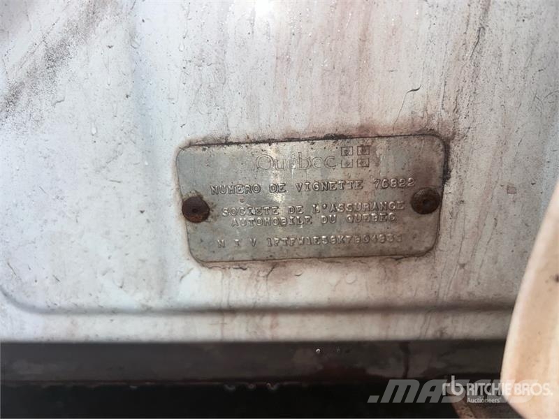 Ford F-150 XLT 4x4 Crew Cab Pickup (Inoperable) Ostalo