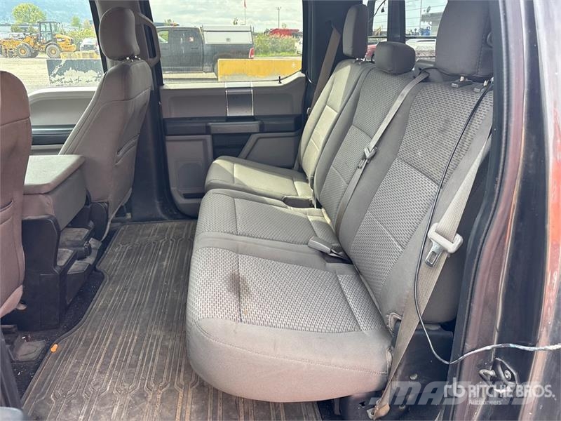 Ford F-150 XLT 4x4 Crew Cab Pickup Drugi