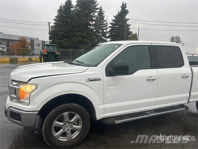 Ford F-150 XLT 4x4 Crew Cab Pickup 其他