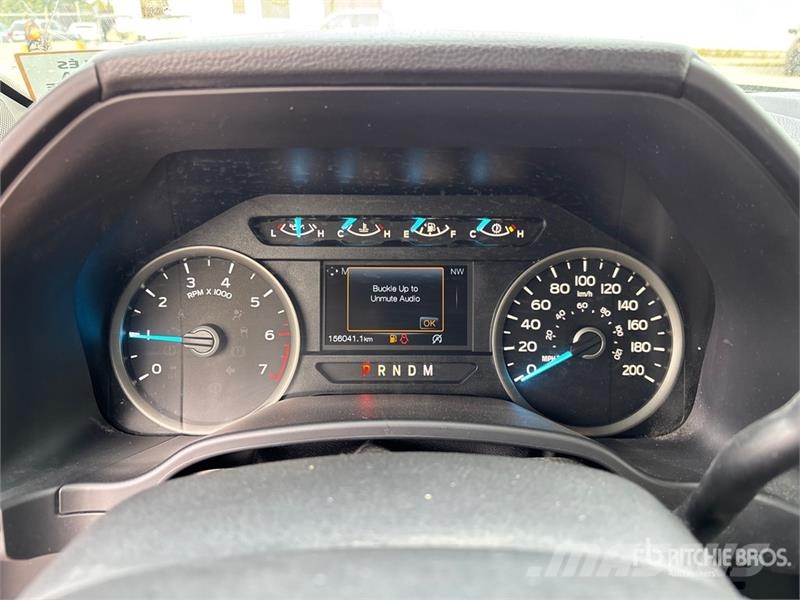 Ford F-150 XLT 4x4 Crew Cab Pickup 其他