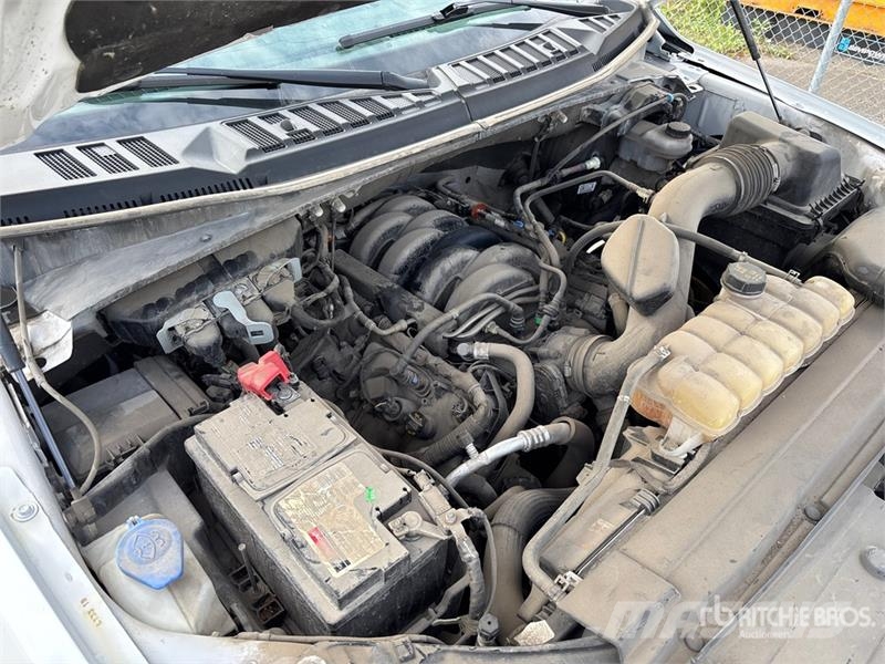 Ford F-150 XLT 4x4 Crew Cab Pickup 其他