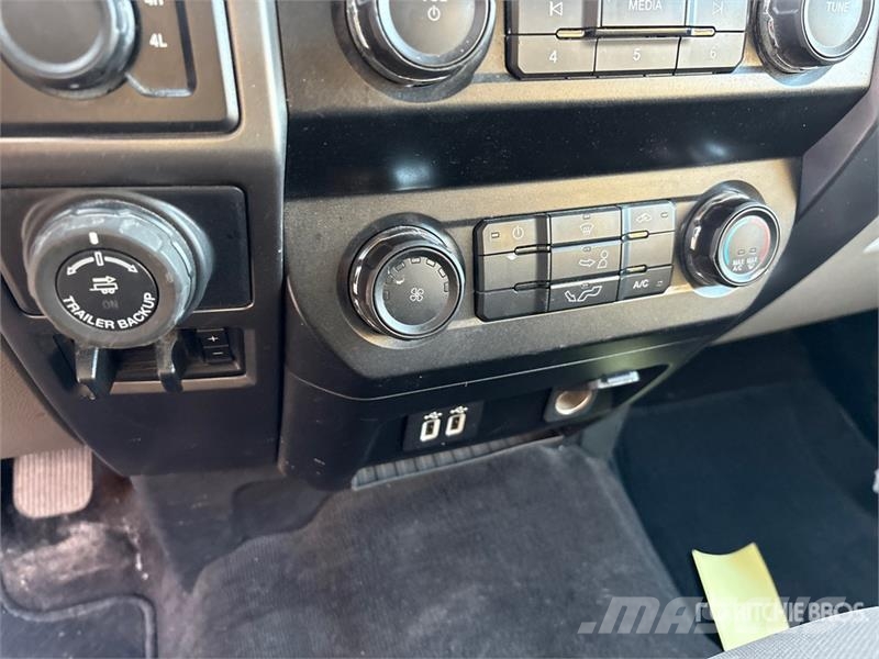 Ford F-150 XLT 4x4 Crew Cab Pickup Прочие фургоны