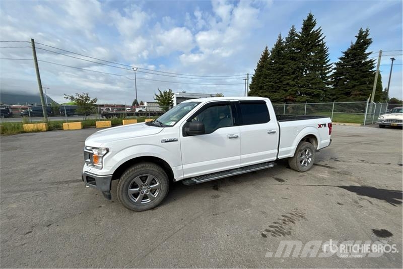 Ford F-150 XLT 4x4 Crew Cab Pickup 其他