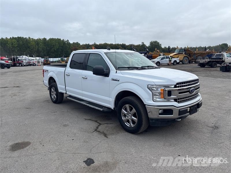 Ford F-150 XLT 4x4 Crew Cab Pickup Other