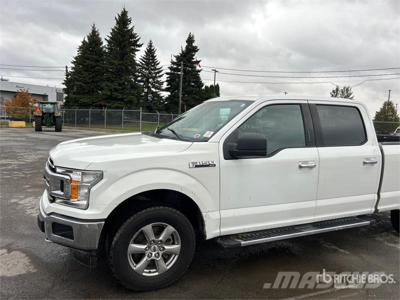 Ford F-150 XLT 4x4 Crew Cab Pickup Ostalo