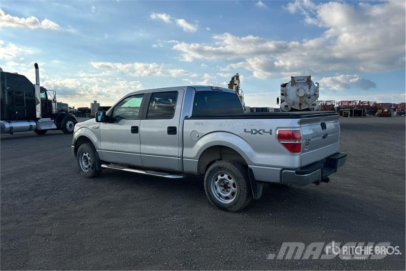 Ford F-150 XLT 4x4 Crew Cab Pickup Прочие фургоны