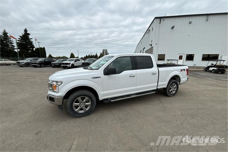 Ford F-150 XLT 4x4 Crew Cab Pickup Drugi