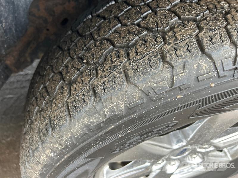 Ford F-150 XLT 4x4 Crew Cab Pickup Ostalo
