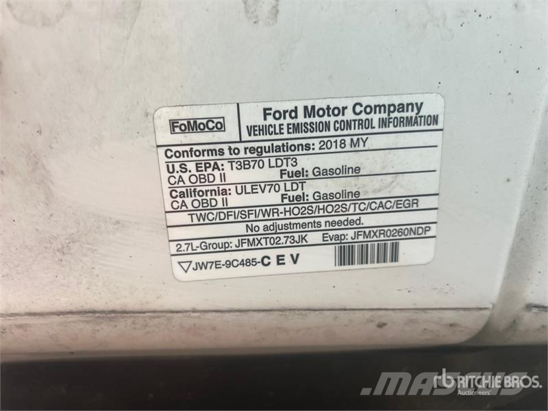Ford F-150 XLT 4x4 Crew Cab Pickup Outros