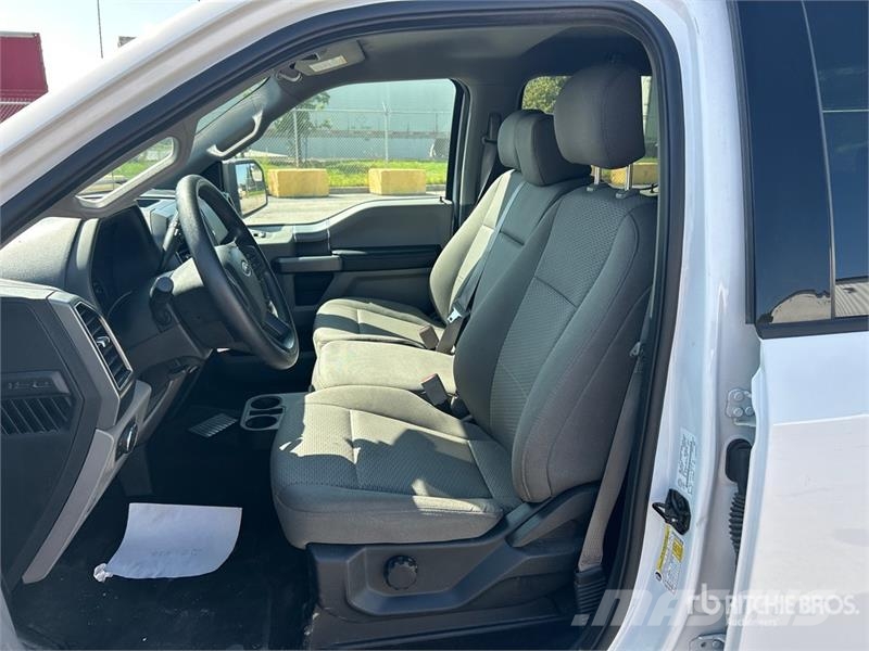 Ford F-150 XLT 4x4 Crew Cab Pickup Прочие фургоны