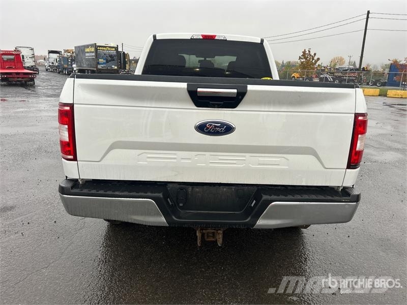 Ford F-150 XLT 4x4 Crew Cab Pickup 其他
