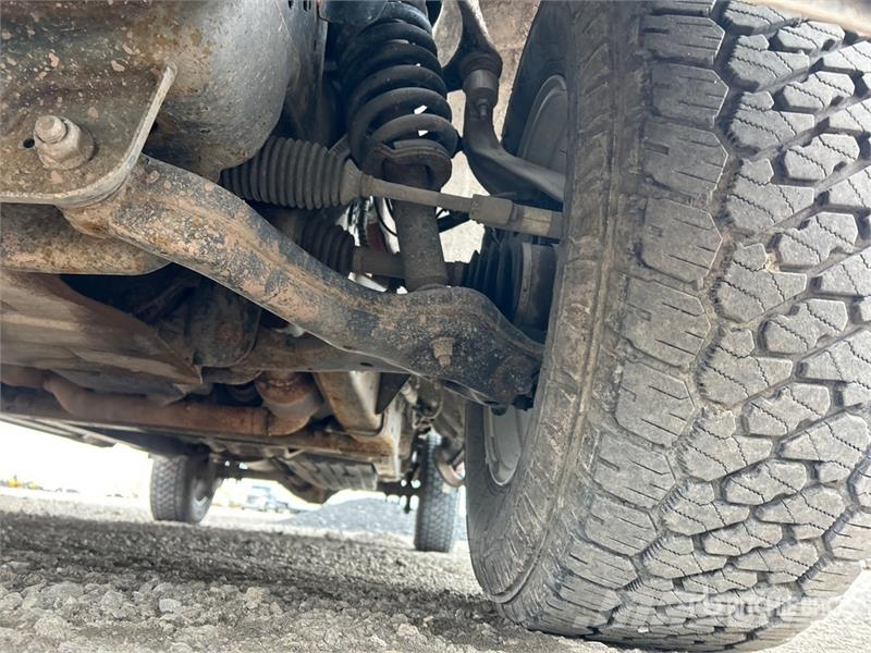 Ford F-150 XLT 4x4 Crew Cab Pickup Other