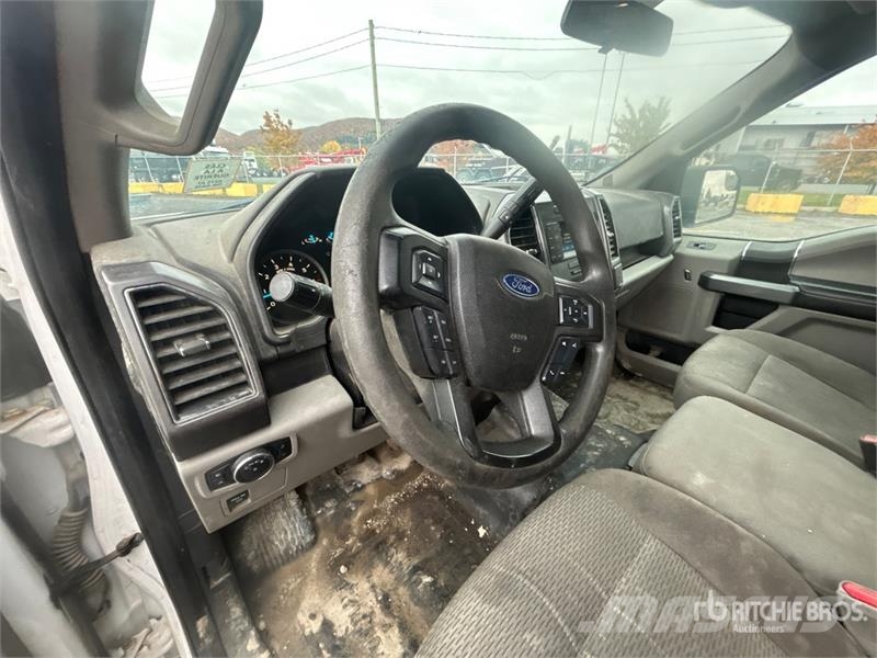 Ford F-150 XLT 4x4 Crew Cab Pickup Drugi