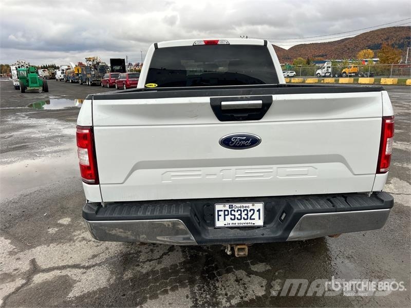 Ford F-150 XLT 4x4 Crew Cab Pickup Ostalo