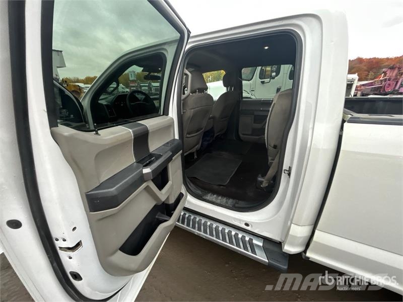 Ford F-150 XLT 4x4 Crew Cab Pickup Ostalo